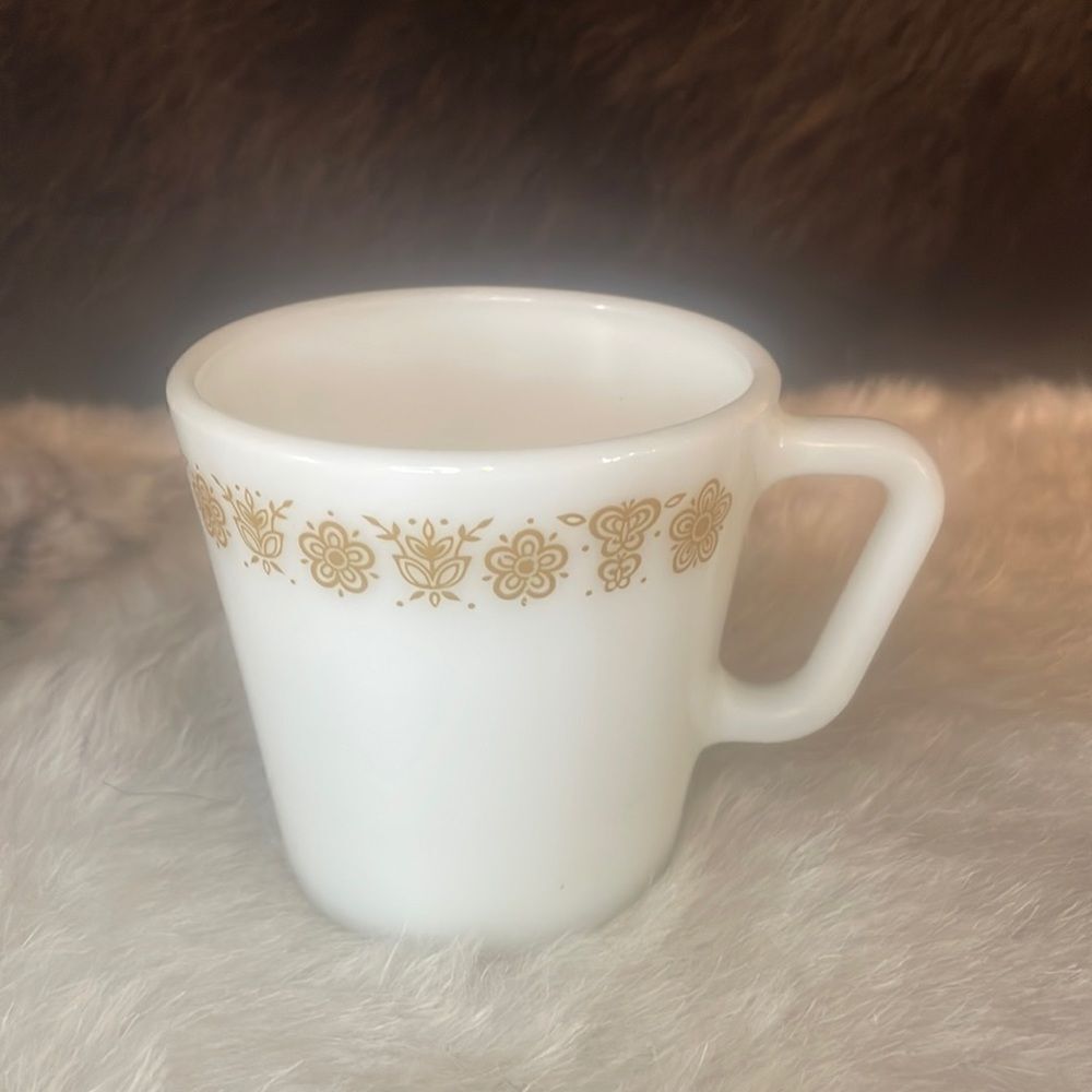 Pyrex vintage cups (500)